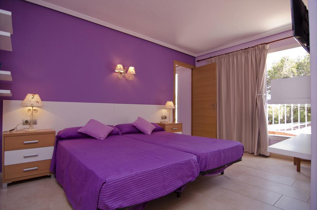 Hostal Cala Boix Es Cana المظهر الخارجي الصورة