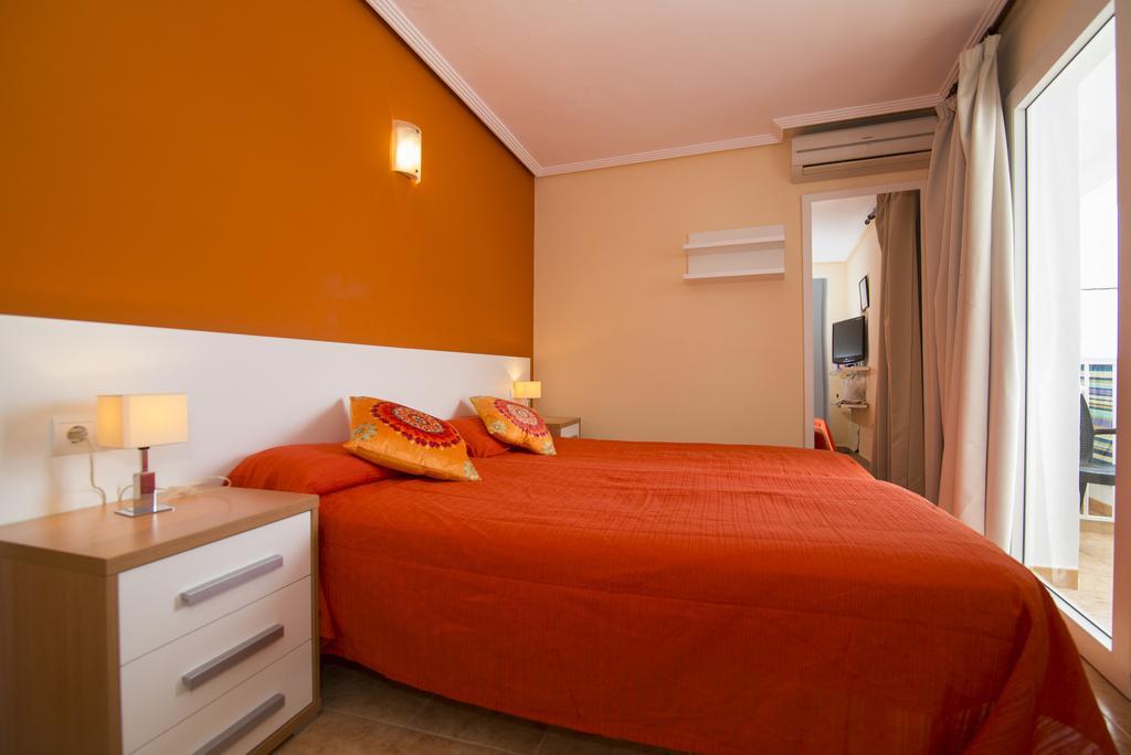 Hostal Cala Boix Es Cana المظهر الخارجي الصورة