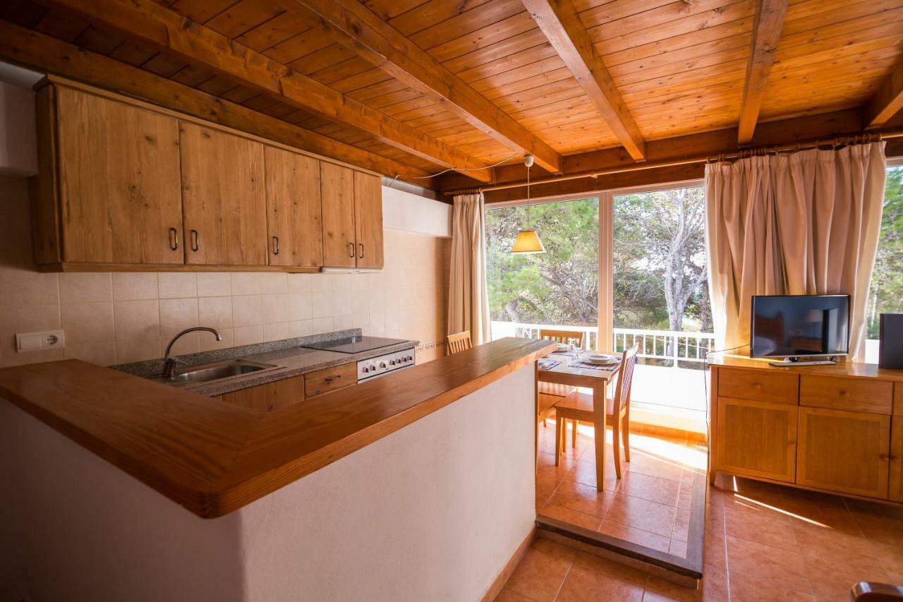 Hostal Cala Boix Es Cana المظهر الخارجي الصورة